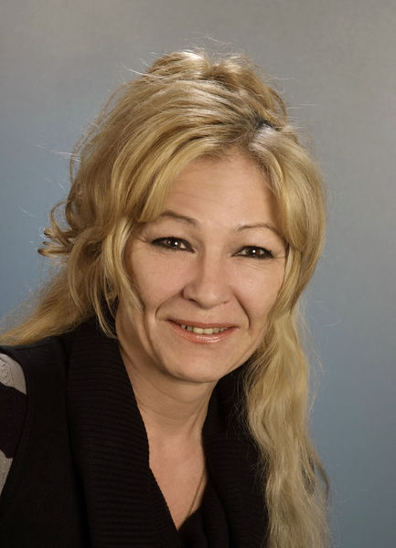 Datei:Barbara Luetzelschwab 2011.jpg