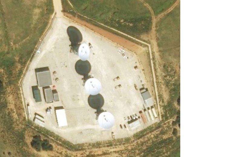 Datei:MUOS at Niscemi.jpg