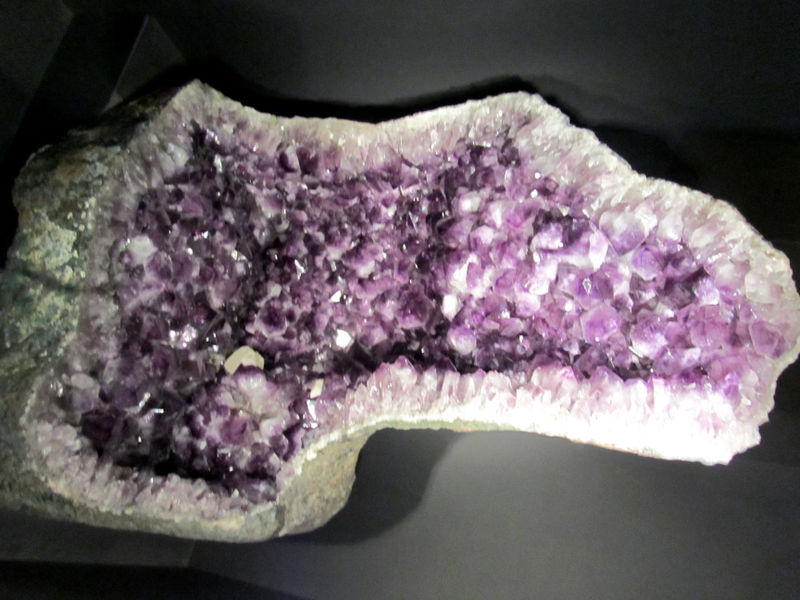 Datei:Amethyst-07-lausanne-.JPG