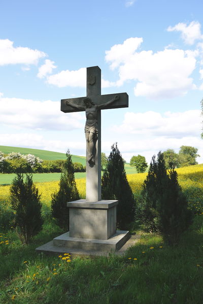 Datei:Balzfeld Immental 01.jpg